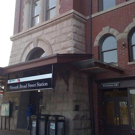 Collect3 2Br 1Ba Close To Train And Nyc Newark Luaran gambar